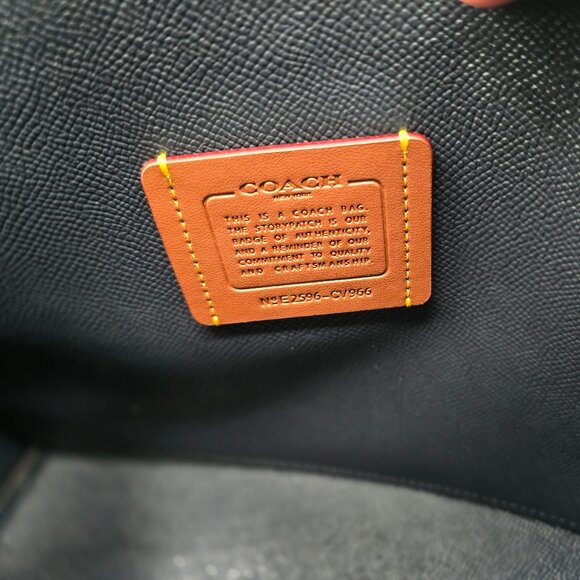 Coach Mollie Tote Bag 25 CV966 Kelly Green - Picture 9 of 10